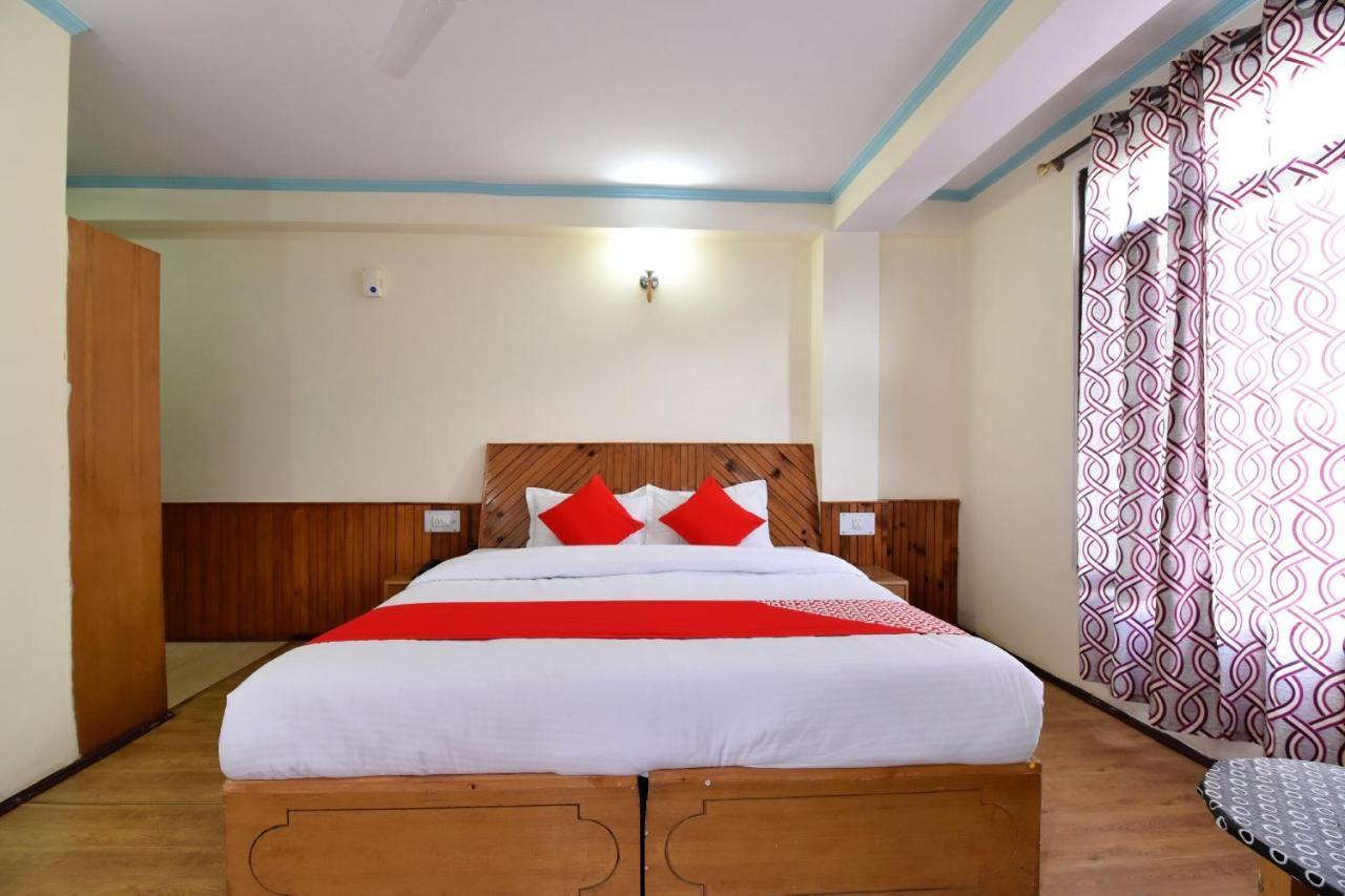 Hotel Oyo Hill View Manāli Esterno foto