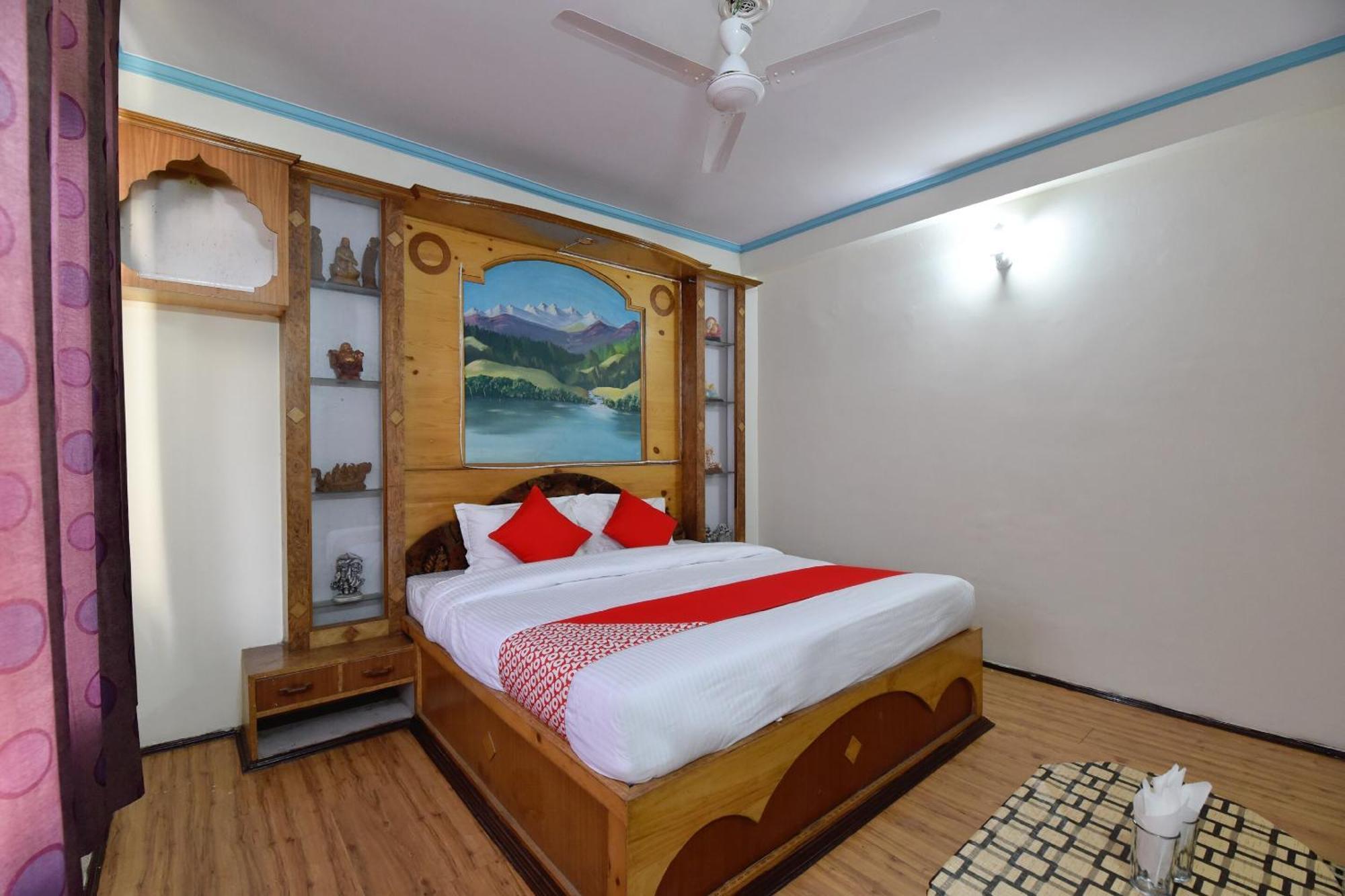 Hotel Oyo Hill View Manāli Esterno foto