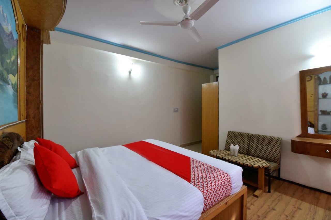Hotel Oyo Hill View Manāli Esterno foto